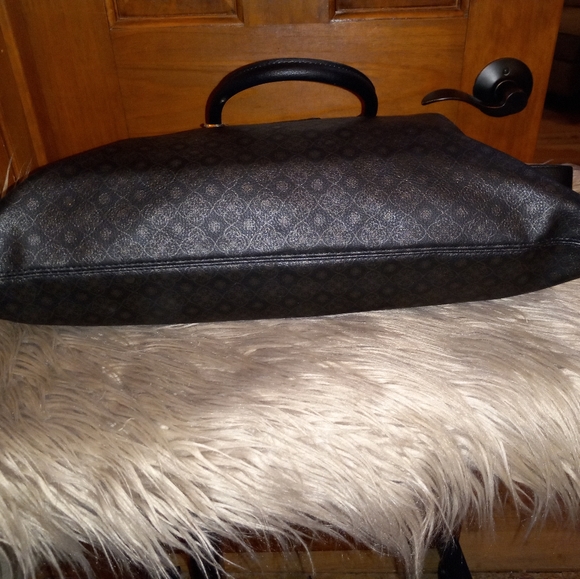 Big Buddha NWT blk with gold hardware has many cute features see pics. - Picture 9 of 10